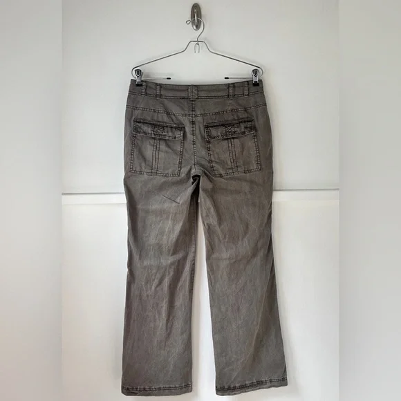 Free People The Thing Is Low-Rise Utility Cargo Pants - Picture 11 of 16